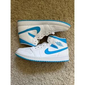 Nike Air Jordan 1 Mid UNC Size 9.5 Women’s